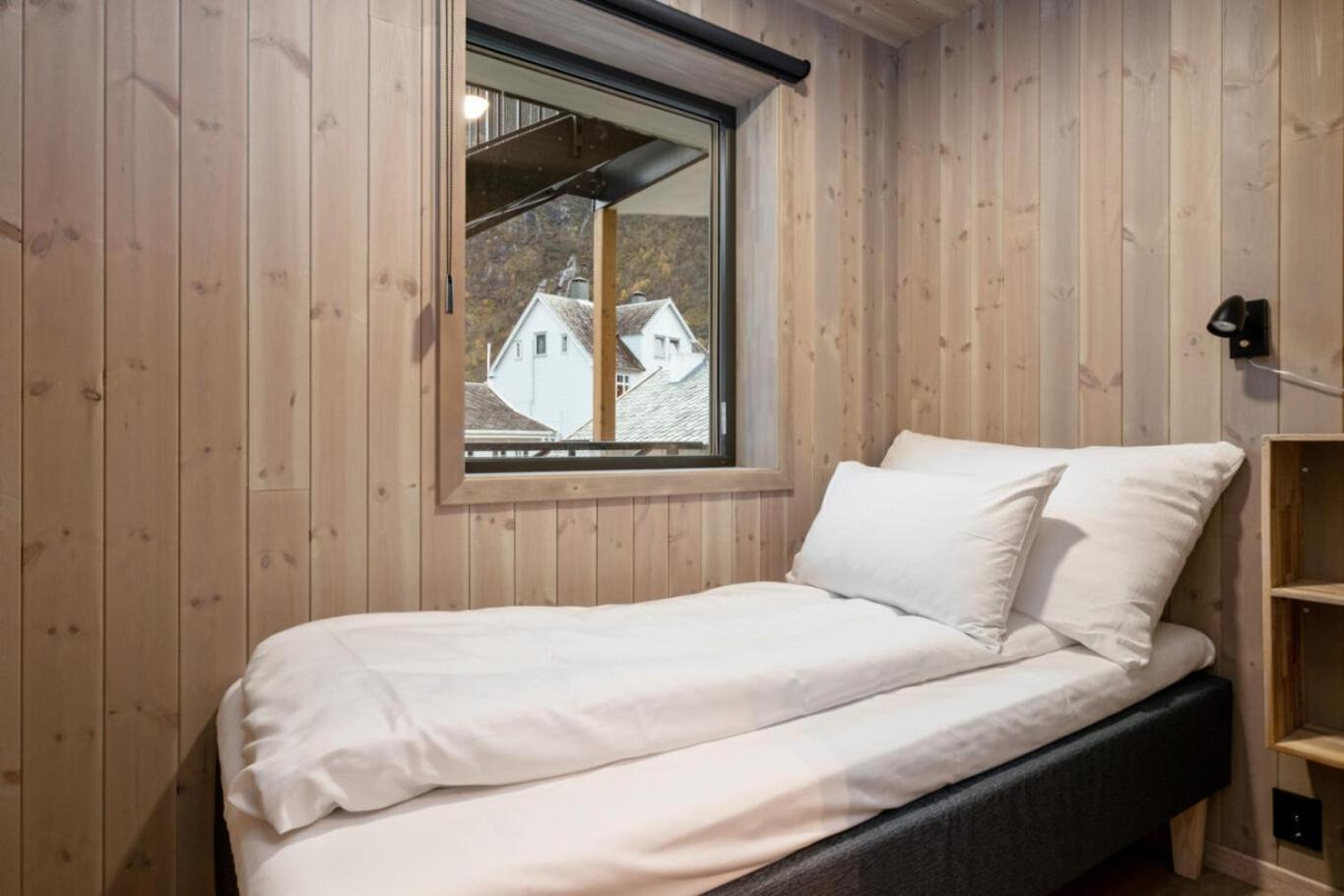 Wangen Apartments By Fjord Resort Aurland Exterior photo