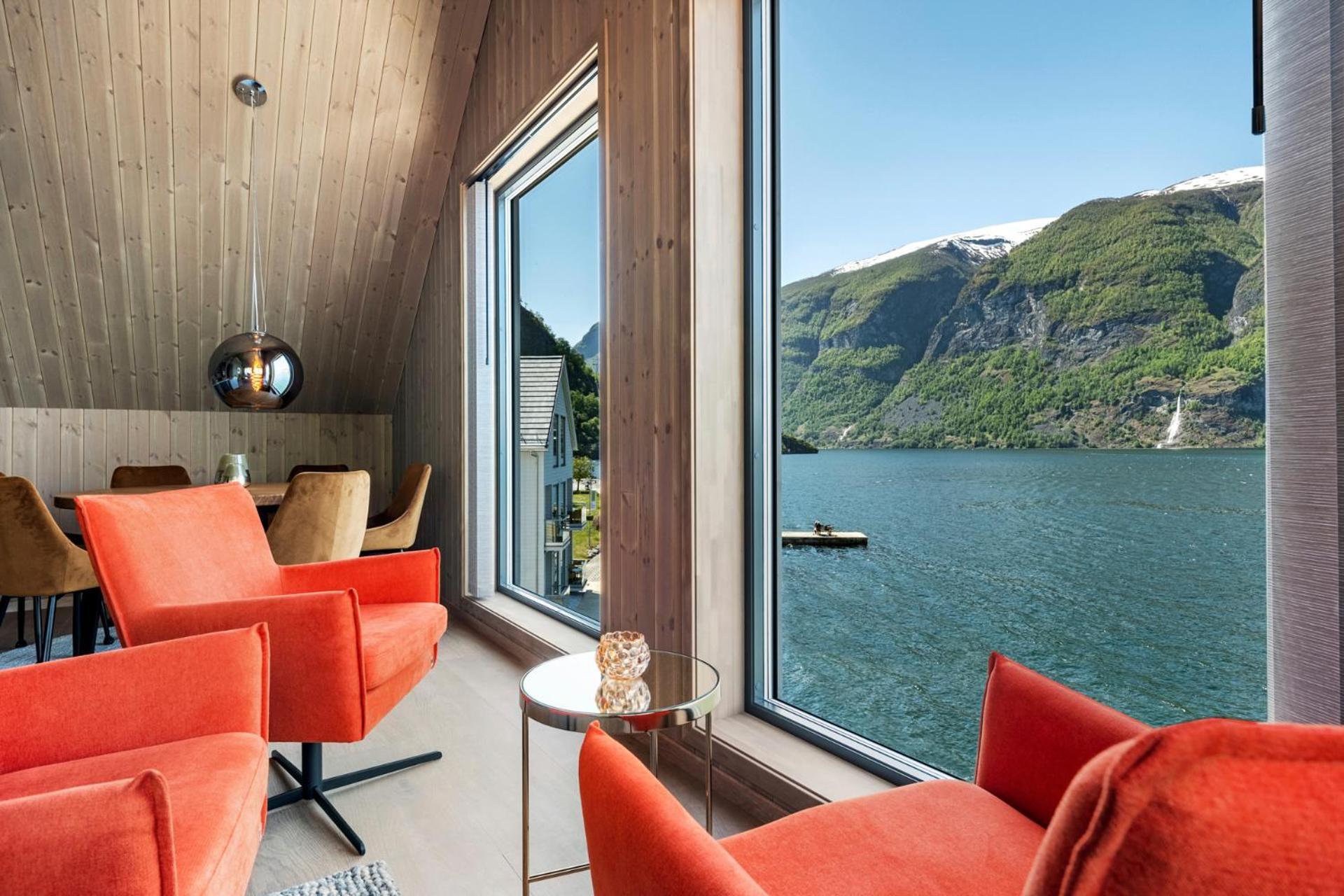Wangen Apartments By Fjord Resort Aurland Exterior photo