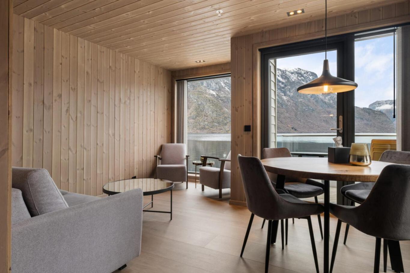 Wangen Apartments By Fjord Resort Aurland Exterior photo